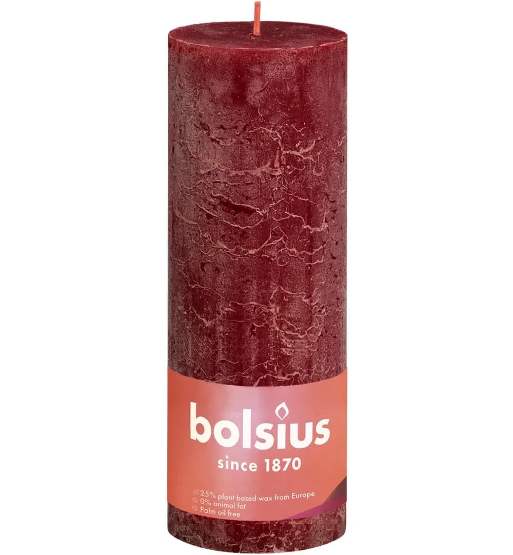 Bolsius świeca pieńkowa rustic shine aksamitna czerwień 190 × 68 mm – opakowanie produktu